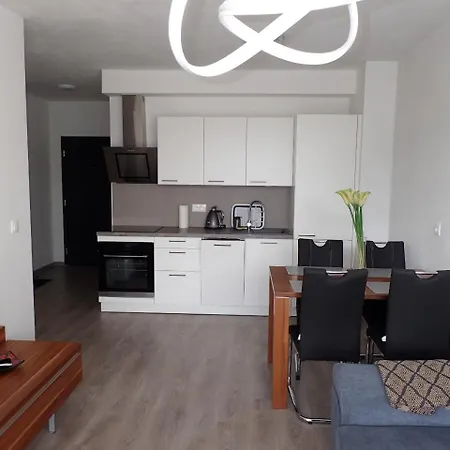 Apartment With Parking In The City Center